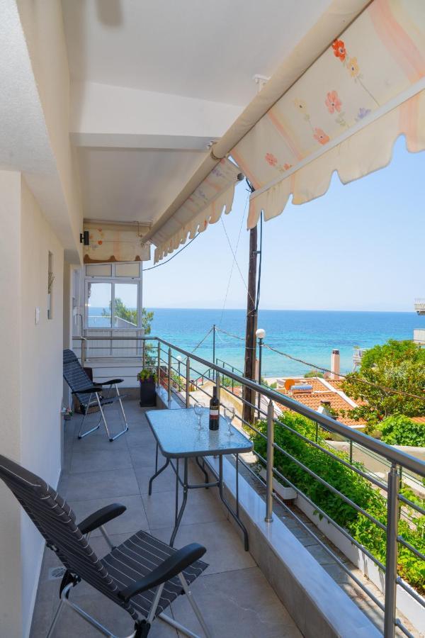 Zoe Seaview Apartment By Rentalspro - Nea Moudania Halkidiki المظهر الخارجي الصورة